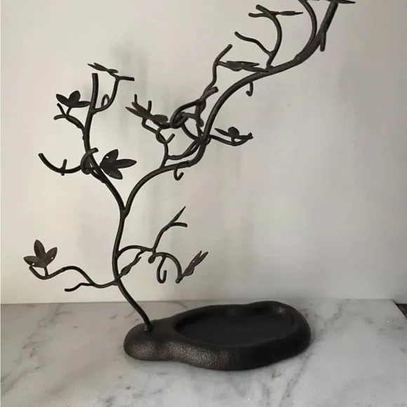 Jewelry stand Elegant Bronze Tree Sculpture - Picture 8 of 10